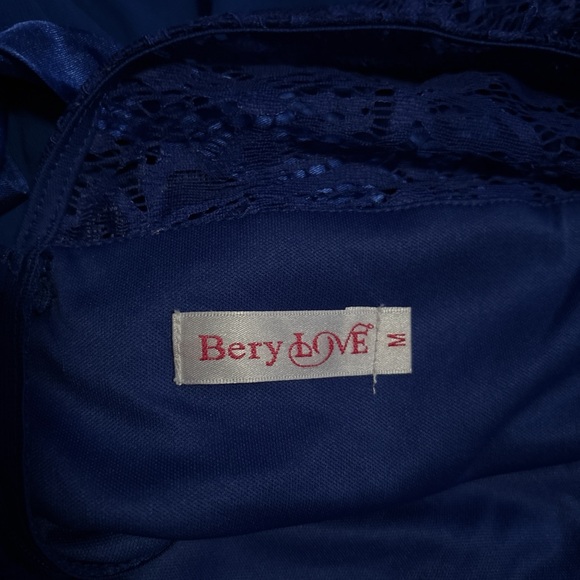 Elegant Royal Blue Lace Midi Dress - Picture 6 of 6